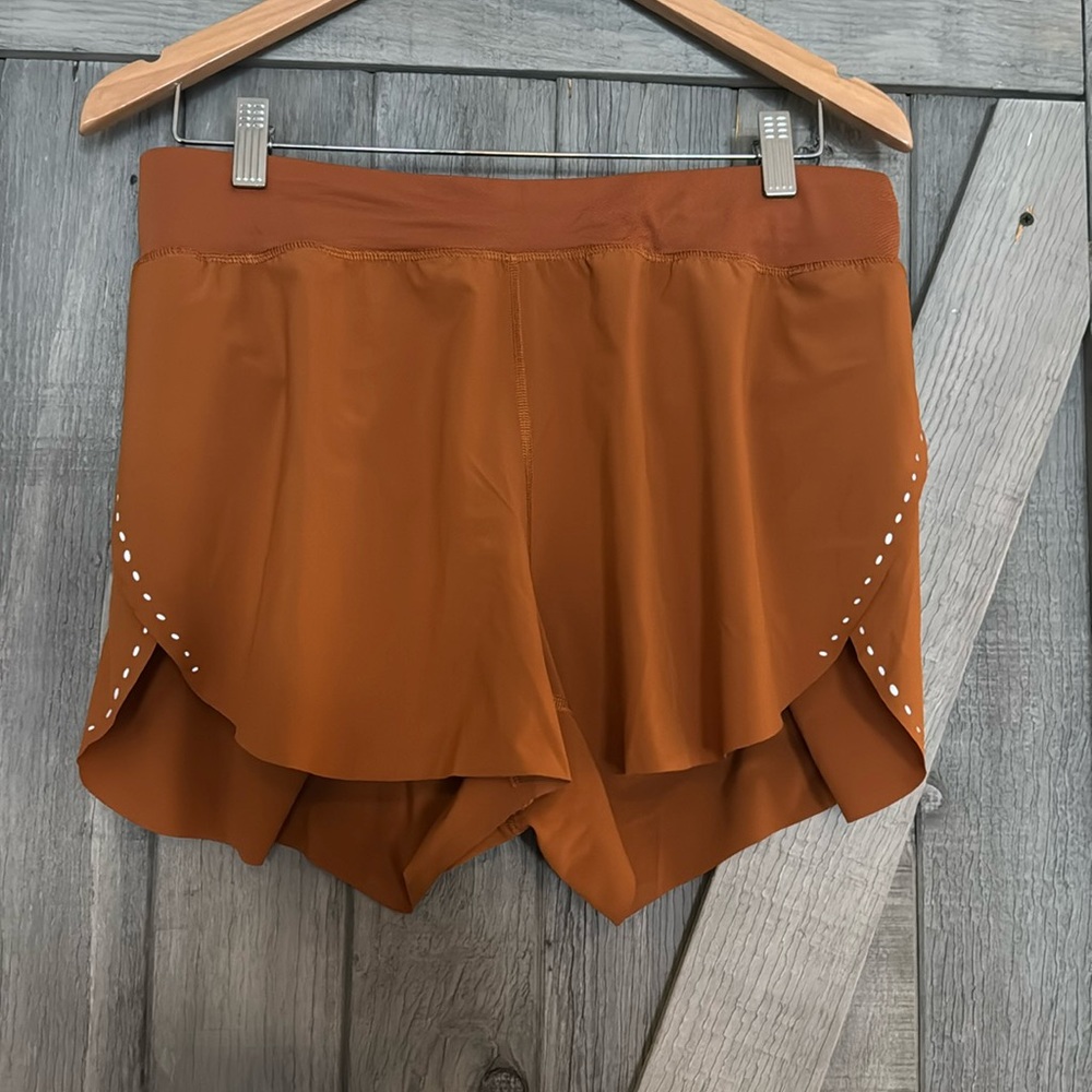 Lululemon Find Your Pace Shorts